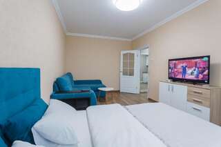 Апартаменты Cosy Apartment at Pozniaky Киев Апартаменты Делюкс-33